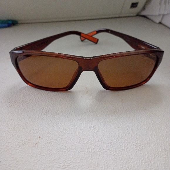 Sunglasses - Picture 7 of 12